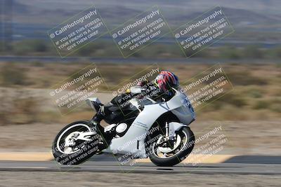 media/Oct-02-2025-Racers Edge (Thu) [[2c91cb6ab3]]/3-B Group/Session 2-Turn 14 (11am)/